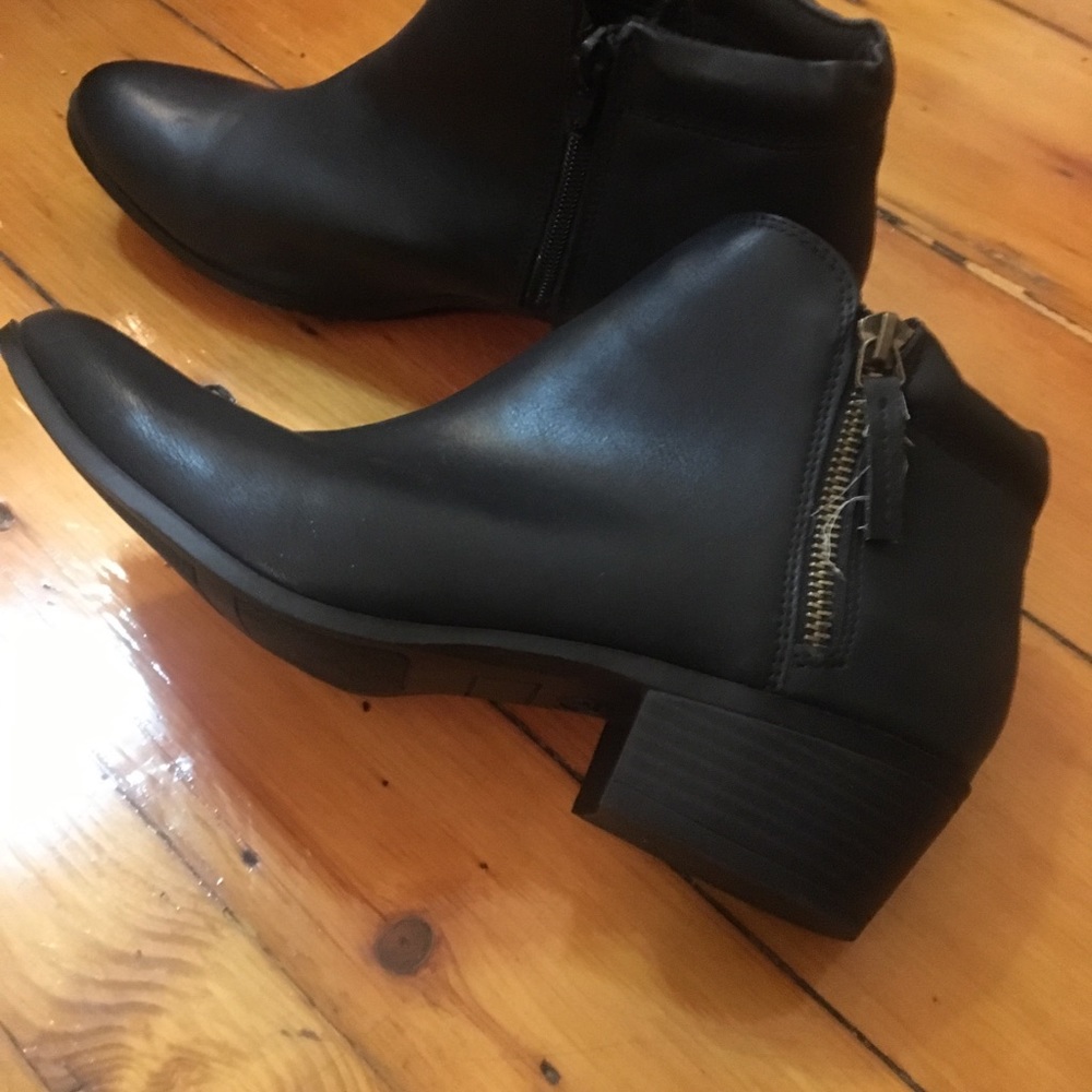 Black short booties